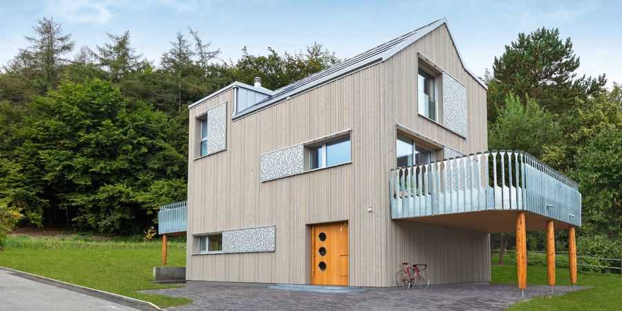 Ein natürlicher Wohnstil mit Holzfassade