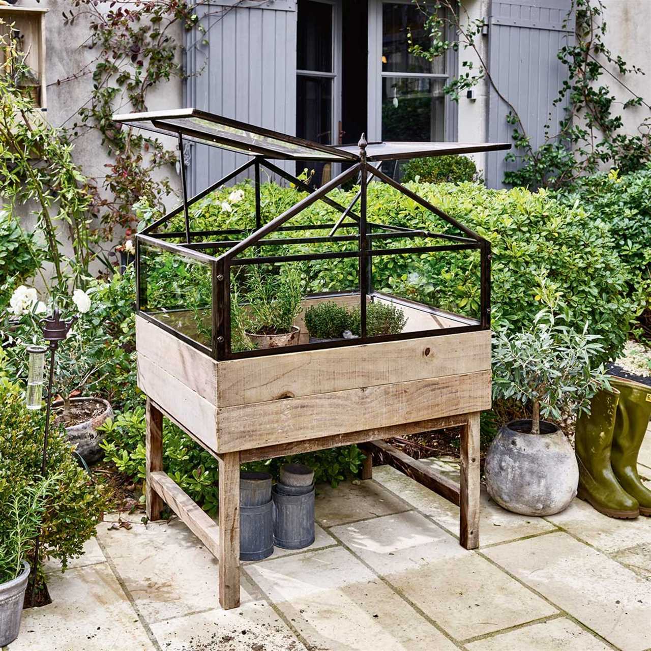 Modernes Hochbeet aus Stein Perfekt für den Garten