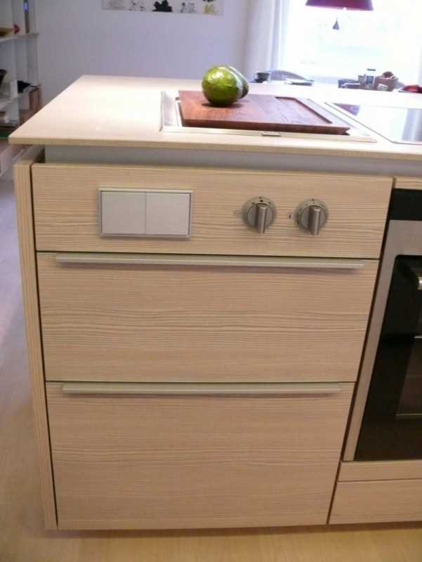 Steckdose über Kochfeld – Wie wichtig ist die Platzierung | Dein Haus und Garten