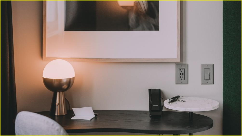 Lampenfassung mit Kabel: Der Schlüssel zur perfekten Beleuchtung zuhause () Lampenfassung mit Kabel: Der Schlüssel zur perfekten Beleuchtung zuhause