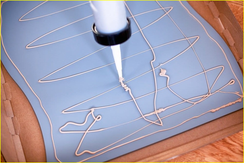 Spiegel zum Kleben: Revolutionäre Wanddeko ohne Bohren & Schrauben