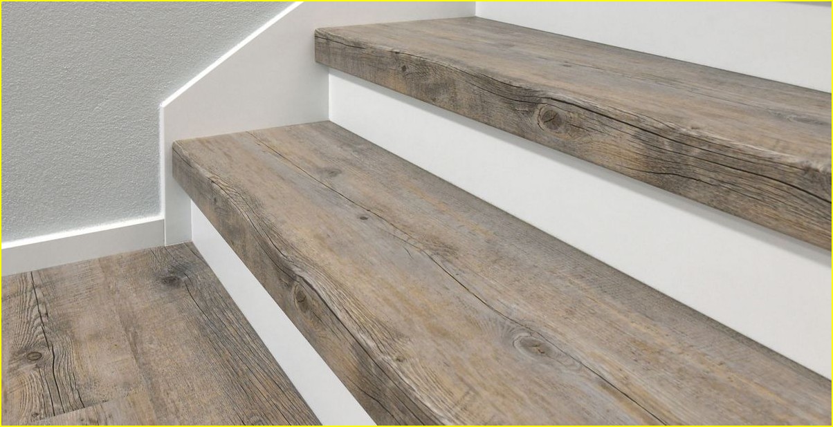 Treppenbelag innen: Top 4 Materialien für Stil und Sicherheit zuhause () Treppenbelag innen: Top 4 Materialien für Stil und Sicherheit zuhause